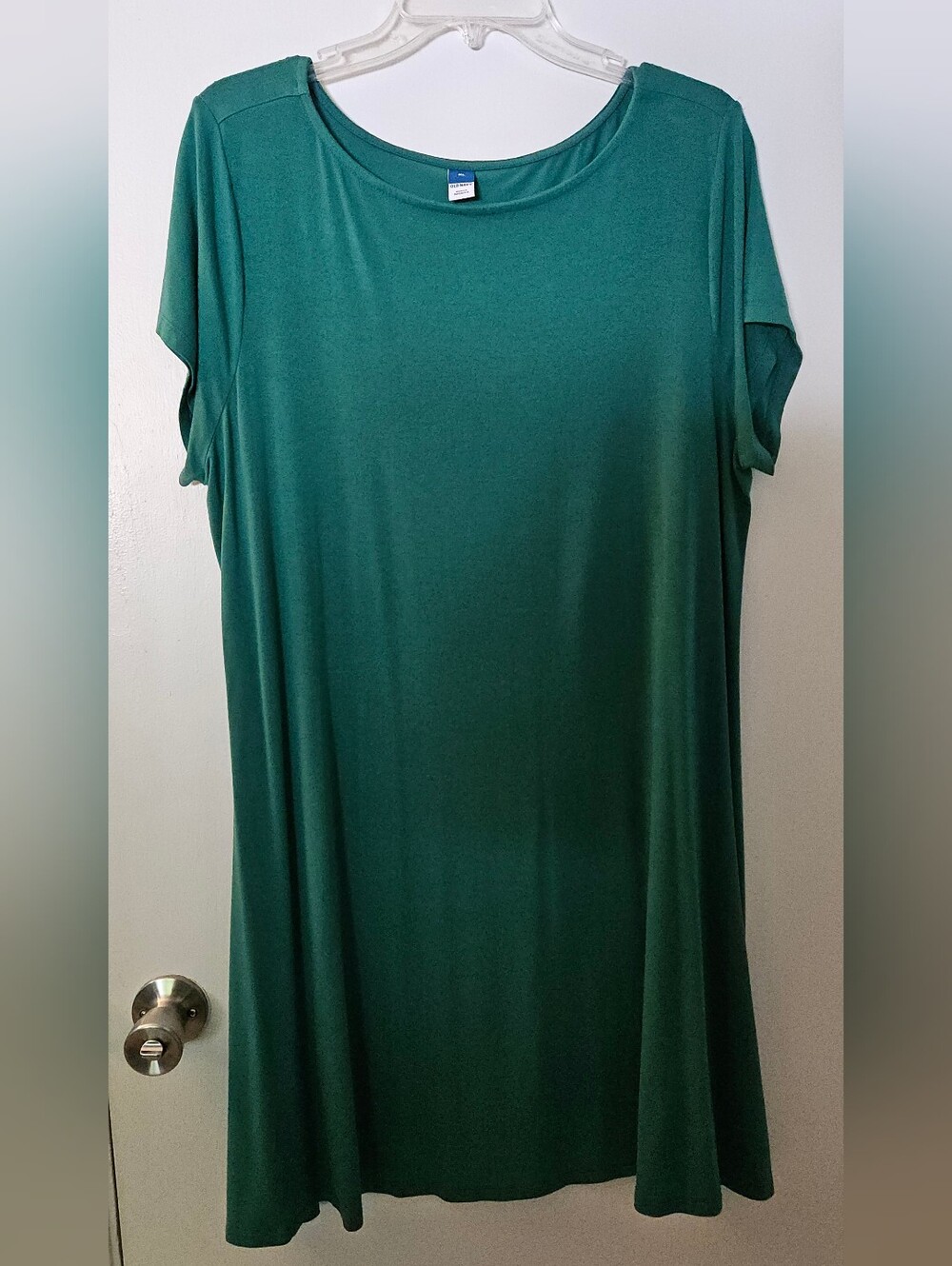 Old Navy Kelly Green Short Sleeve Midi Dress